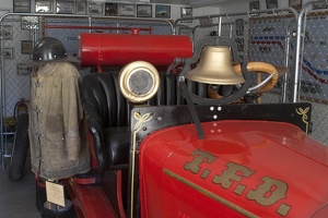 317-2194 TNM Museum - Fire Engine